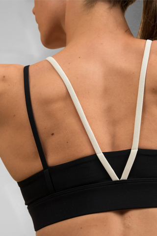 STRAPPY BRALETTE MEDIUM SUPPORT STRAPPY BRALETTE - Strappy Bralette